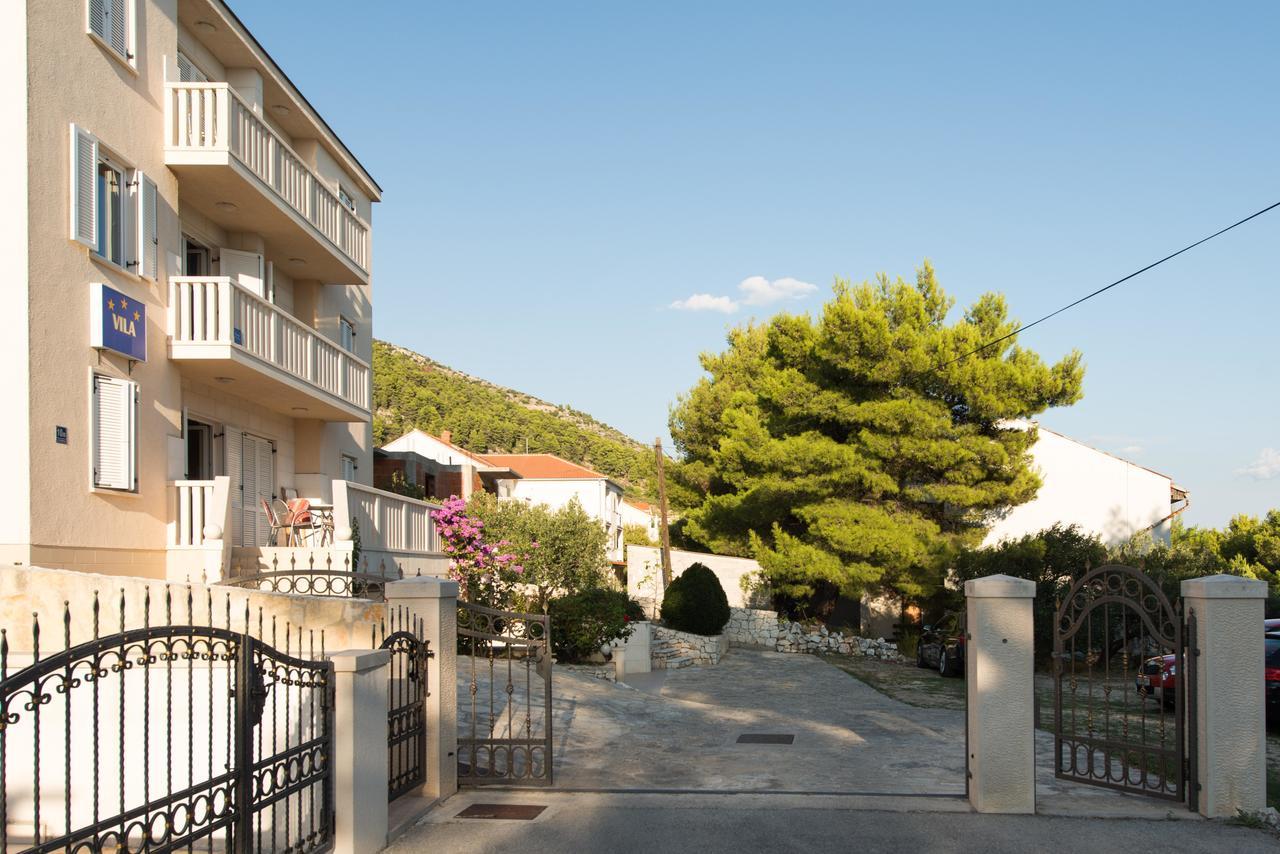 Sun House Apartments Bol Zewnętrze zdjęcie