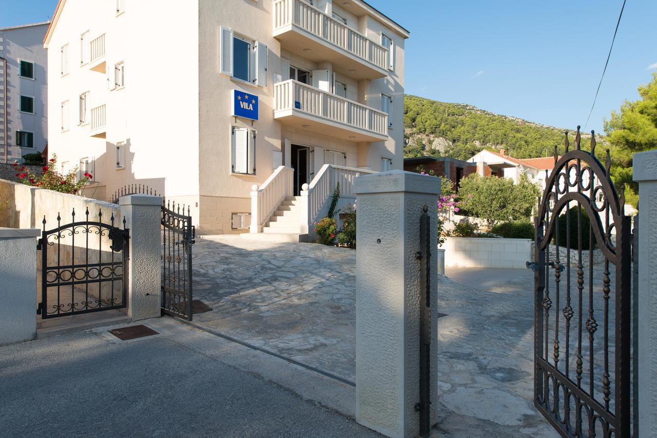 Sun House Apartments Bol Zewnętrze zdjęcie